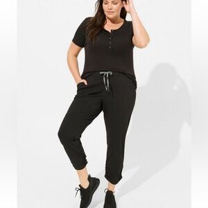 New Happy Camper Ripstop Crop Active Park Hopper Pant (Torrid size 3 22/24)